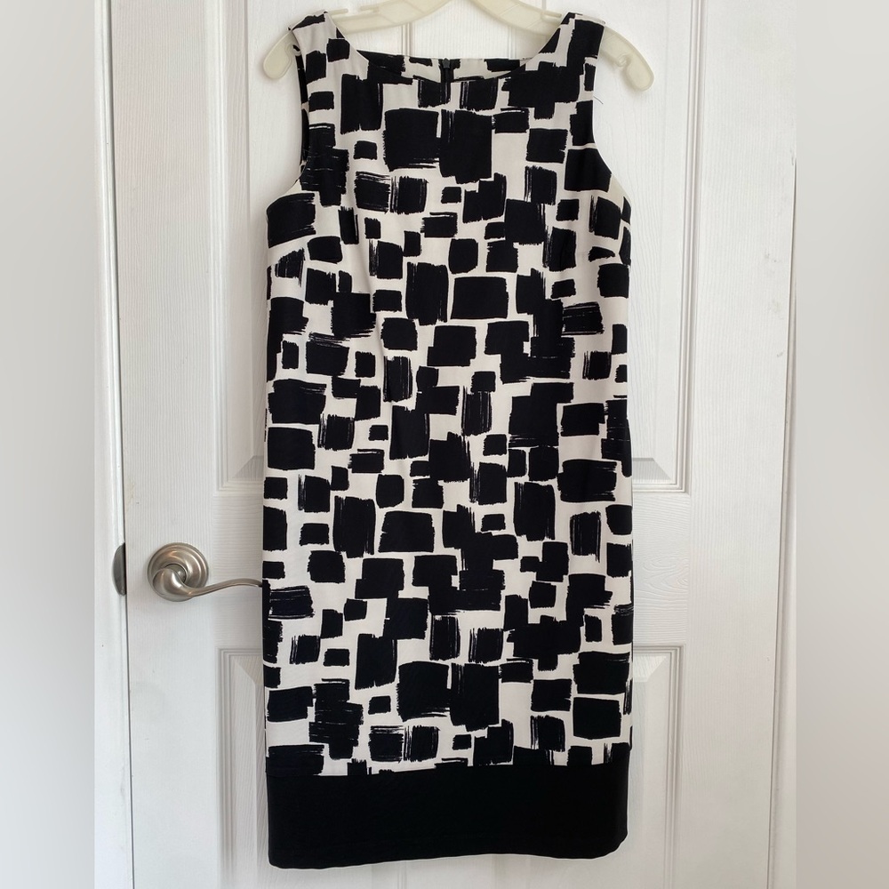 Chic  AB studios Black and White Patterned Dress
